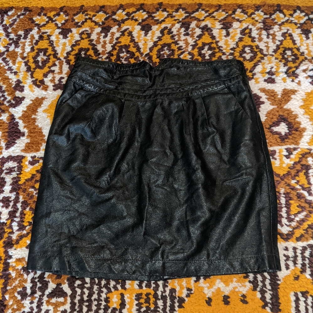 Faux leather skirt (vegan)